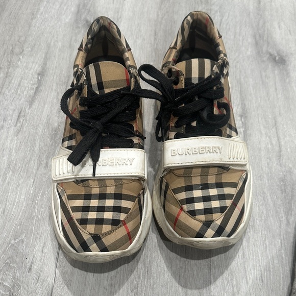 Burberry Plaid Sneakers - Black White Brown
